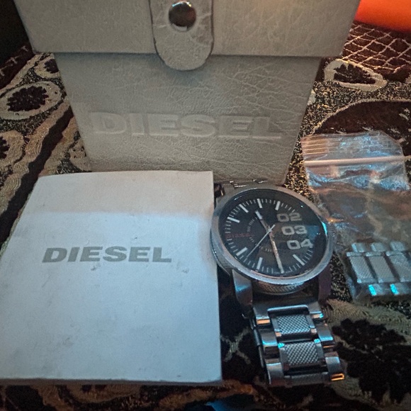 Diesel watch - Picture 5 of 5